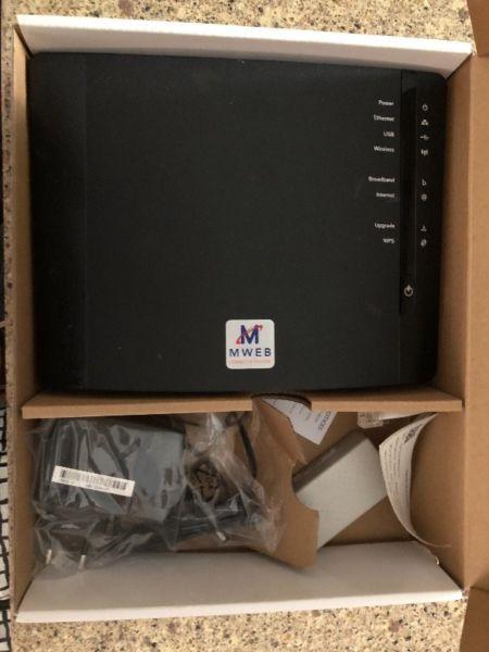 MWEB Technicolor WiFi ADSL Router - Immaculate