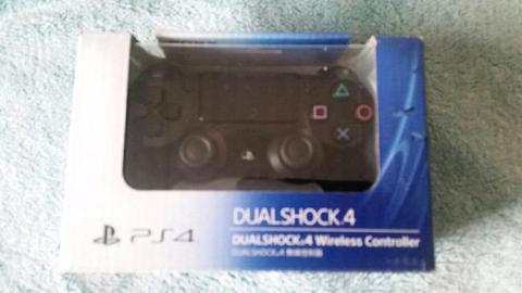 DUAL SHOCK 4 NEW SEALED PS4
