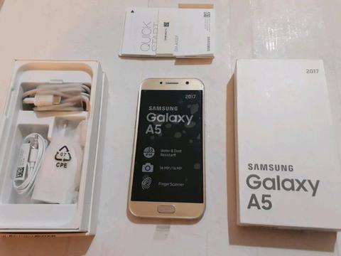 Brand new samsung galaxy a5 2017 32g