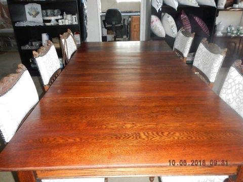 Edwardian Oak 12 seater dining table L x 210cm W x 106cm H x 76cm