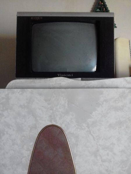 37cm colour tv small
