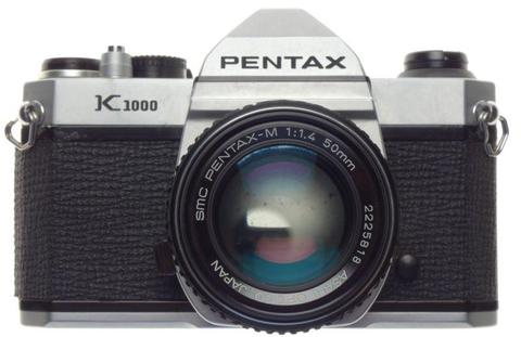 K1000 PENTAX chrome SLR 35mm vintage film camera with SMC-Pentax-M 1:1.4 f=50mm Fast lens cased cap