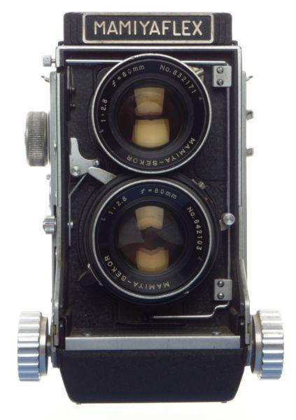 MAMIYAFLEX TLR 120 vintage film camera Mamiya-Sekor 1:2.8 f=80mm coated lens