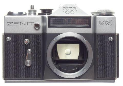ZENITH EM Moschva-80 Olympic games edition USSR 35mm vintage film camera body limited