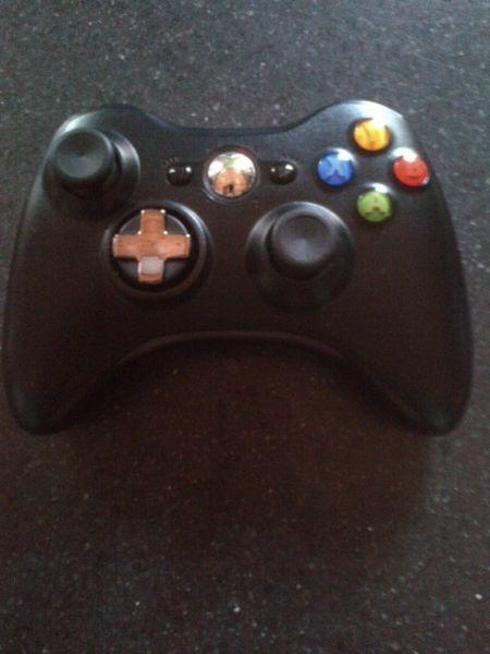 Xbox 360 wireless control with plug in play