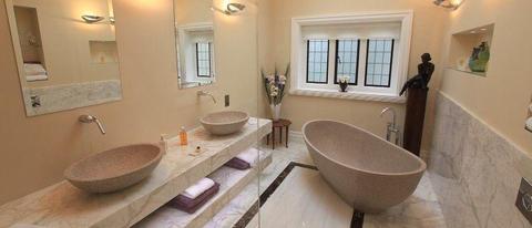 Freestanding Ceramic Stone bath - Luxurious and Elegant