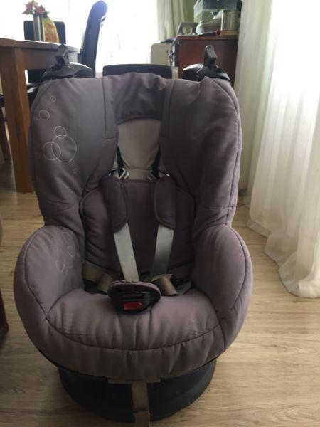 Maxi cosi car seat