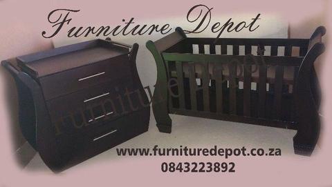 Newborns Cot and Compactum Combo