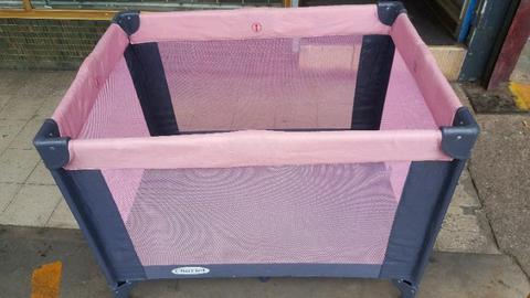 chariot baby camping cot mint condition