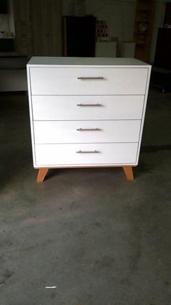 BABY COMPACTUM/CHEST OF DRAWERS