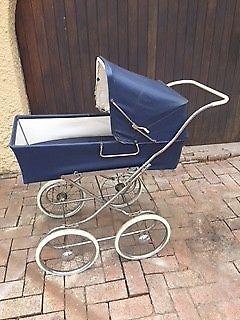 Vintage pram in good working condition for sale