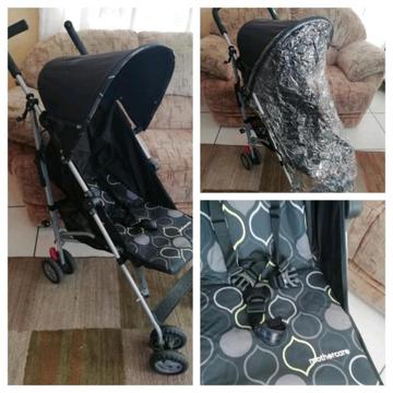 Mothercare stroller with raincover