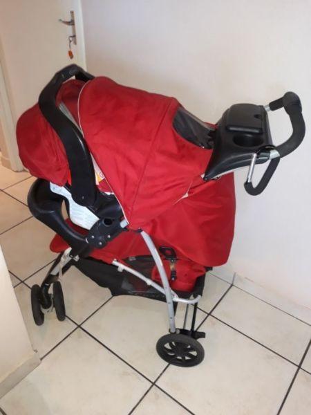 Graco Pram with Traveller Car Chair