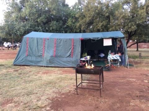 Campmaster 16 man tent