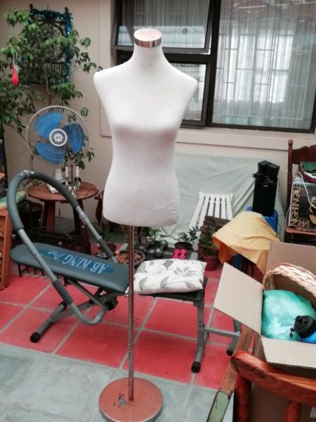 Dressmaker mannequin R200