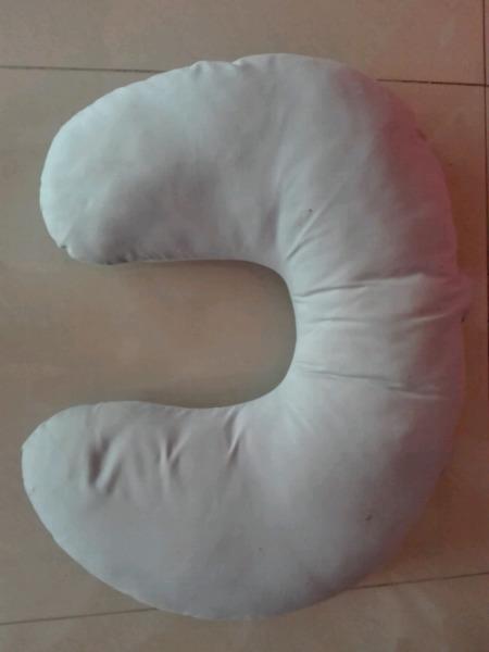 Feeding Pillow