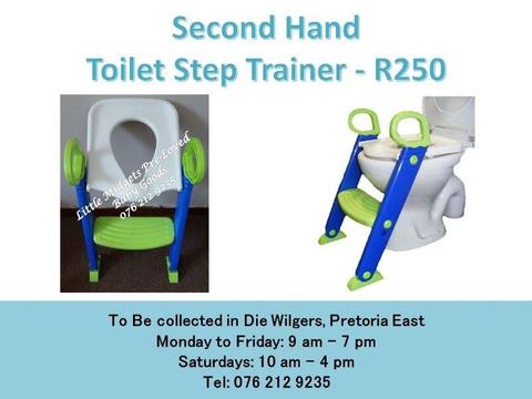 Second Hand Toilet Step Trainer (Green and Blue)