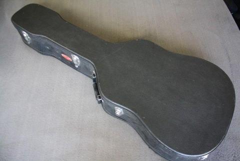 Stagg Acoustic Guitar Hard Case - Black Fur Lining Inside