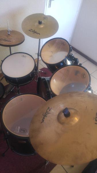 Pearl Drumkit for sale