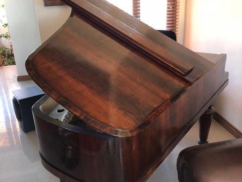 Grand Piano for sale!