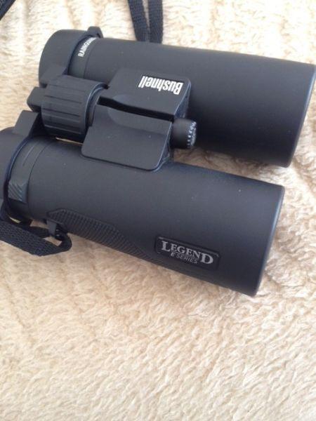 BUSHNELL Binoculars