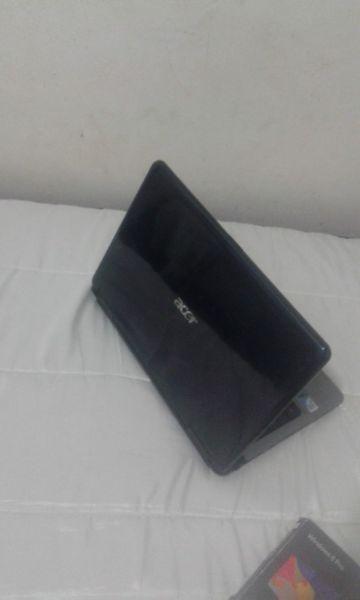 Acer Aspire E1-Good Condition