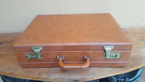 Lovely old light brown briefcase