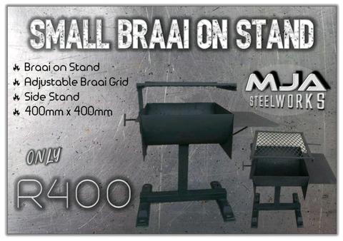 Small braai on stand with Grid for R400!