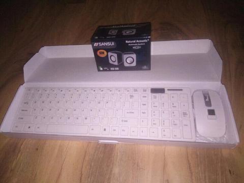Wireless keyboard set and usb speakers (New)