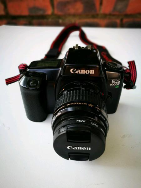Canon EOS 1000Fn film camera (Kit)
