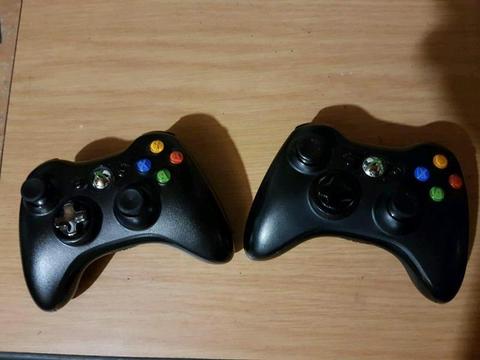XBOX CONTROLS BOTH FOR R500