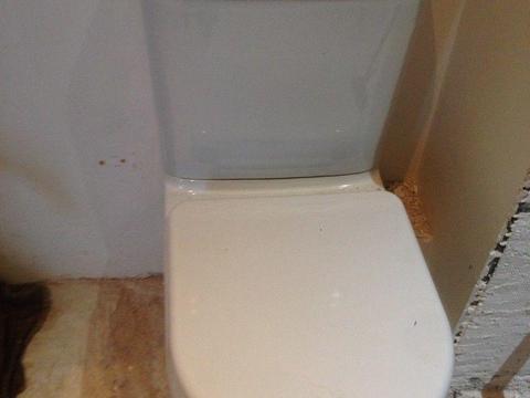 Toilet for sale. In very good condition