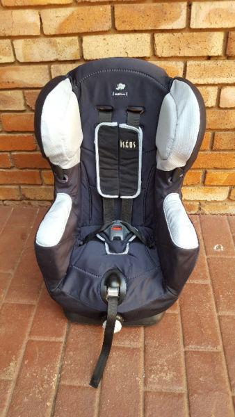 Bebe Confort Iseos Convertible Car Seat (0-18kg)