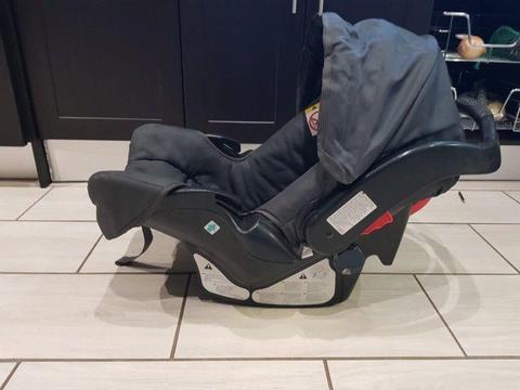 Carseat with base