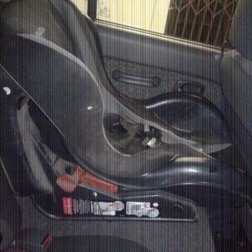 Car Seat R400