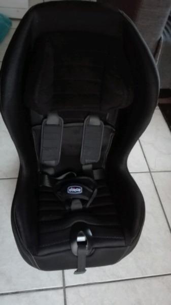 Chicco xpace isofix