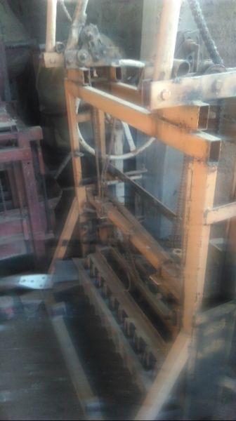 Brick making machines and cement mixer for sale
