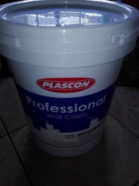 Plascon professional pem900 super Matt white