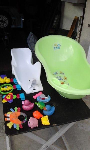 Baby bath & seat plus toys for sale