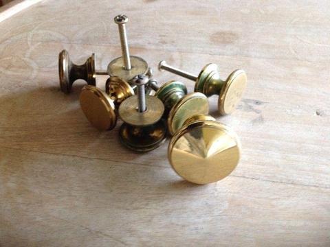 Solid brass door knobs - 50 pieces, R300 the lot