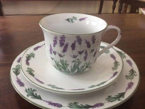 Wiesenthal Lavender Tea set