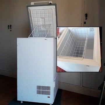 Swiss fridgemaster upright freezer