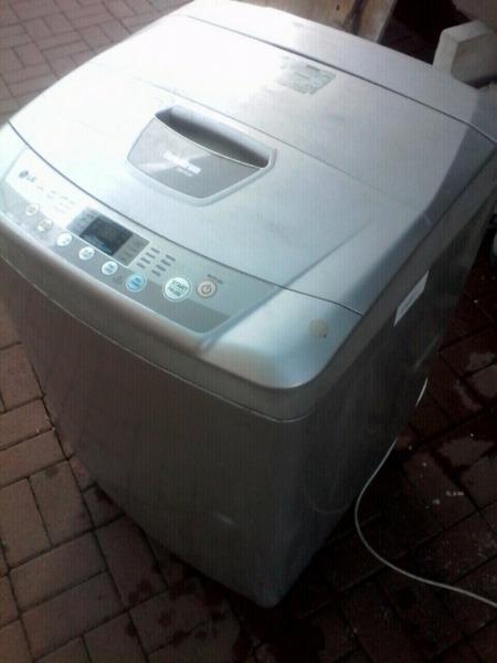 Lg 13kg metallic silver washing machine