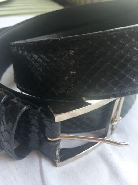 DesIgner Black Genuine leather Mens belt