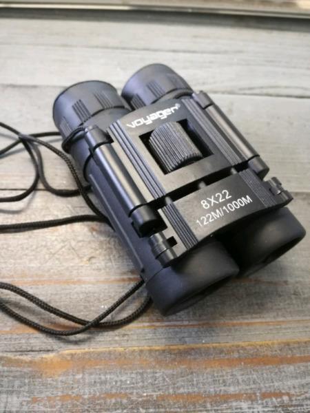 Voyager Binoculars 8x22 DCF