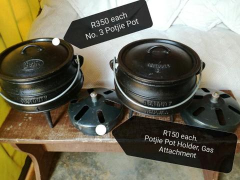 2 x Potjie Pots No. 3 + Gas attachments