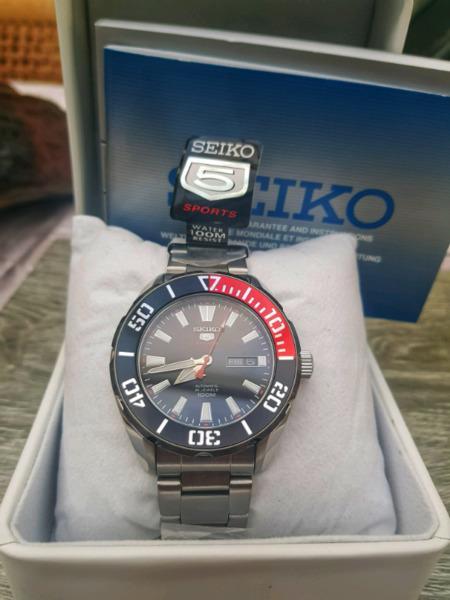 Authentic mens seiko watches for sale