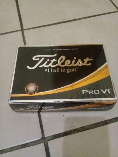 Titleist Pro V1 dozen