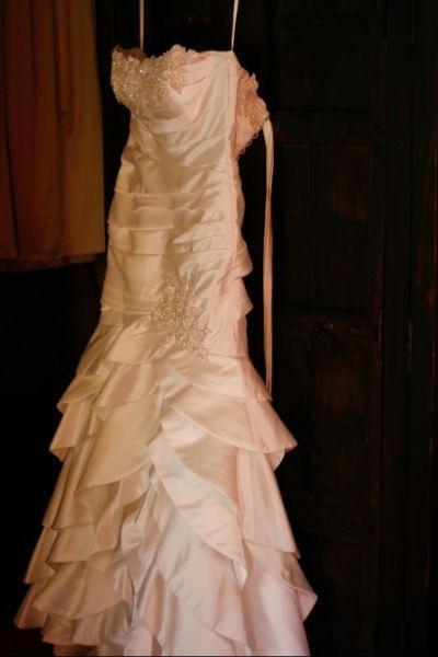 Viola Chan Wedding Dress - Size 8