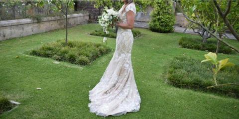 Beautiful flower detailed wedding dress! Worn once only!